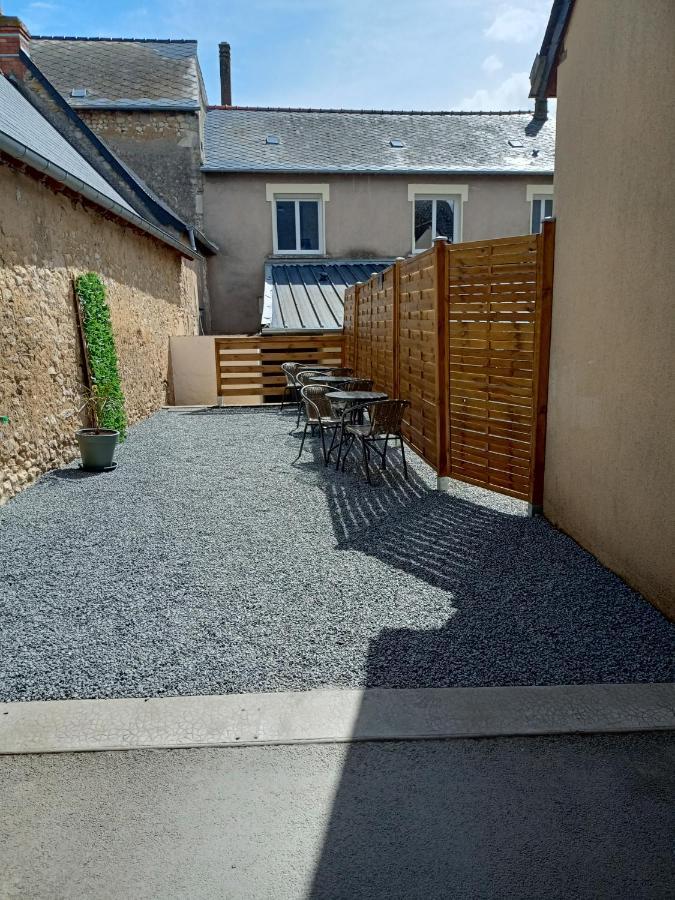 Appart 3 Chambres Noyen-sur-Sarthe Exterior foto